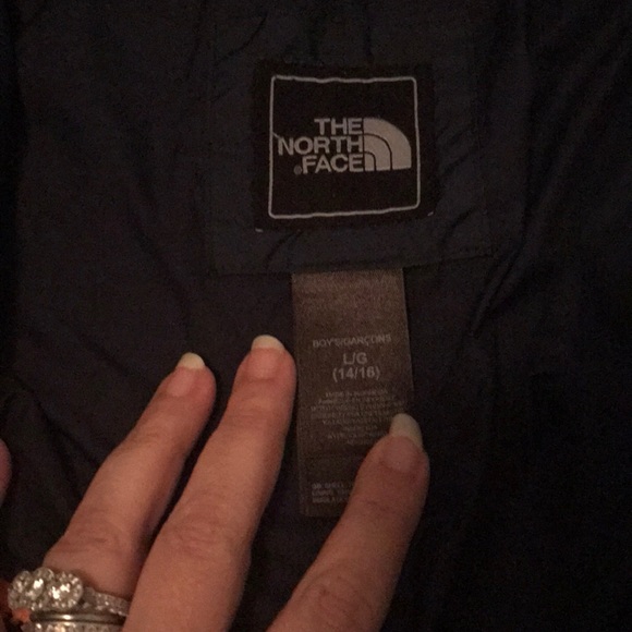 Northface puffer coat - Picture 2 of 2